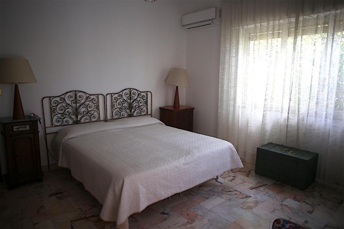 Villa Lea Мондело Екстериор снимка